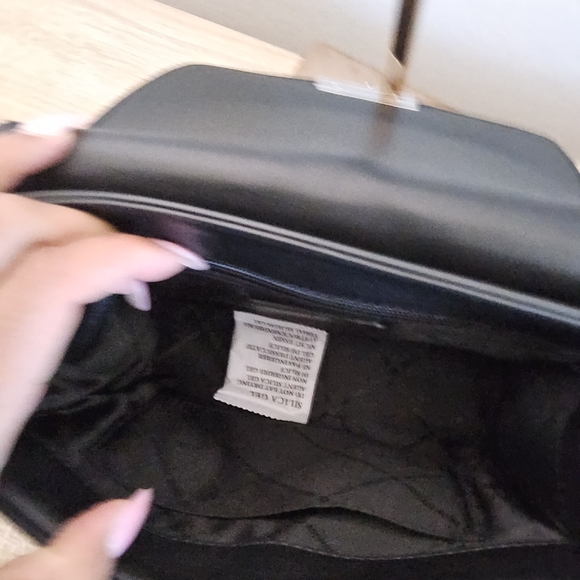 NWT Micheal Kors Serena Flap Purse - Picture 8 of 8